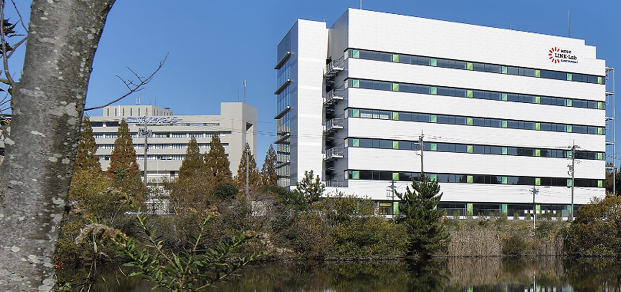 The TME iLab open innovation lab was established by Astellas in the Kashiwa-no-ha area of Japan.