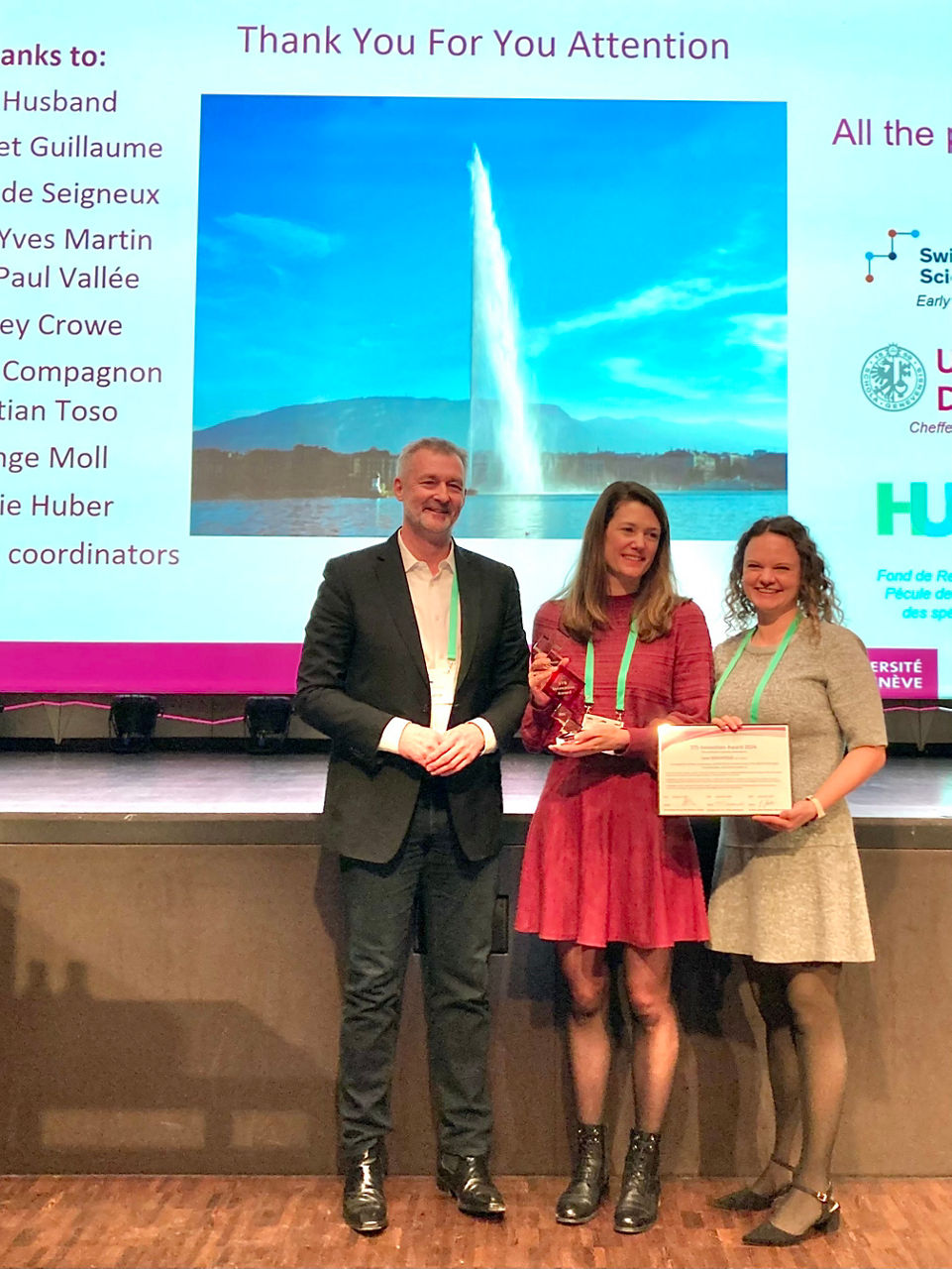 Prof. Dr. med. Markus Barten, Hamburg, Head of Jury（左）MD PhD Lena Berchtold, HUG, STS Innovation Award winner（中央）PhD Stephanie Wachner, Astellas Pharma AG（右）